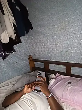 pEmmitLJamex webcam