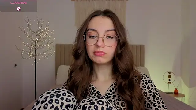 Real_cutie1 webcam