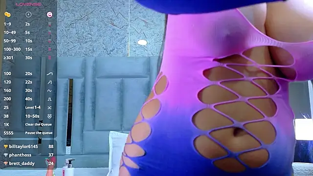 veronicaroose_ webcam