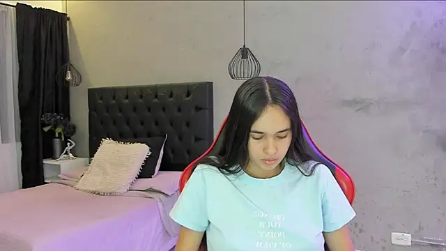 alice__susan webcam