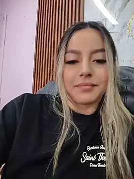 CelesteBlaze_ Live Webcam on Stripchat