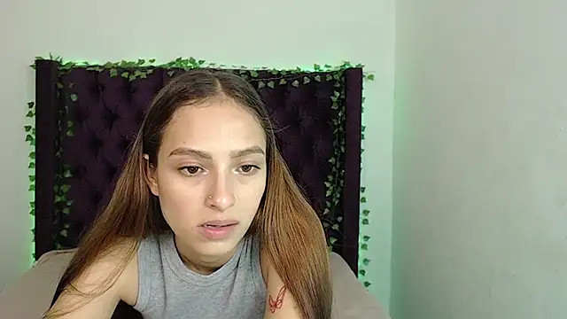 KamiYOscar webcam