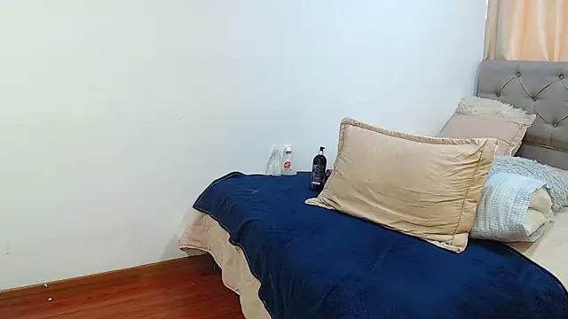 sasi_luna webcam