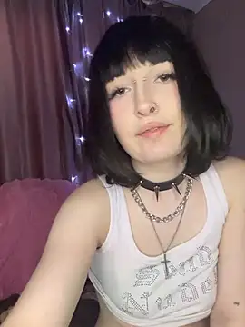 virusDoll webcam