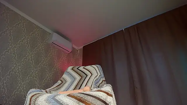 Juicy_Vikki webcam