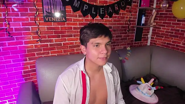 Thiago_Kozak webcam