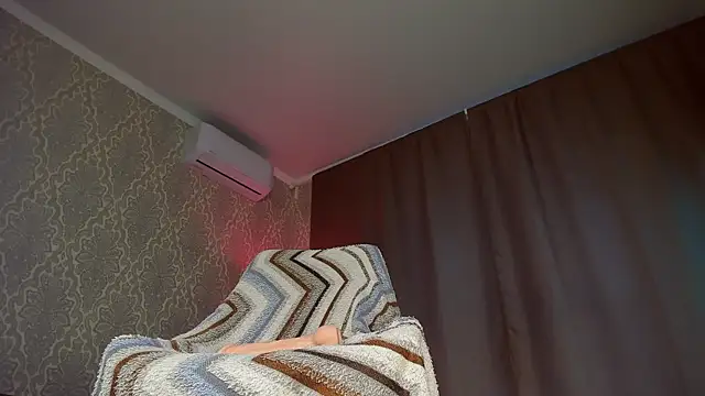 Juicy_Vikki webcam