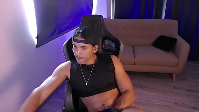 Liam_V webcam