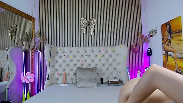 PlayfulShow webcam
