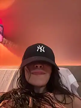 DarkDesin webcam