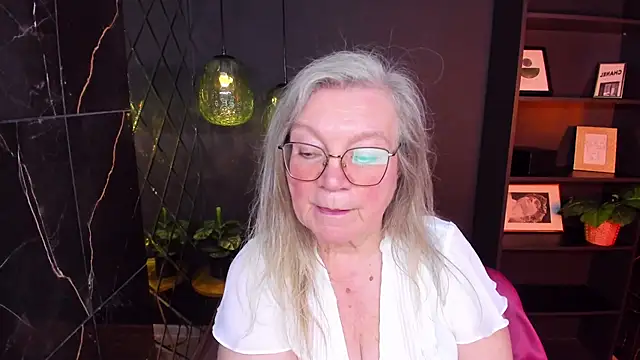 NataliMellow webcam