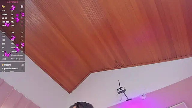 elodie_walker webcam
