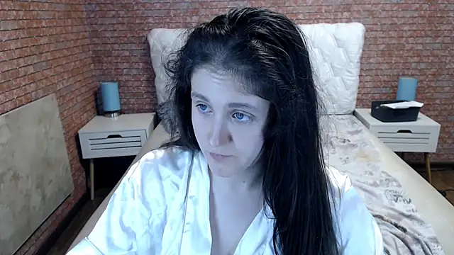 Holliy_Cooper webcam