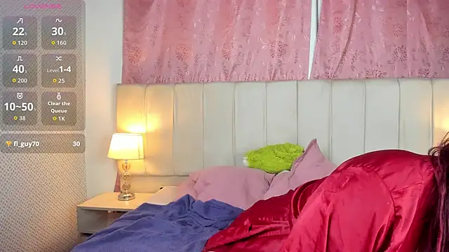 mia__gv webcam