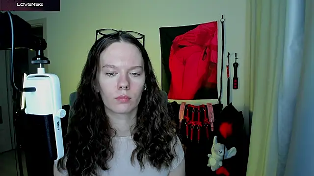 Vulgar_Tamer webcam