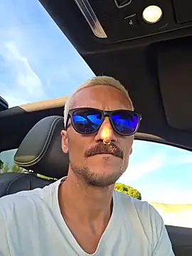 Mattpowerbull webcam