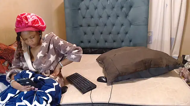 EbonyEssence webcam