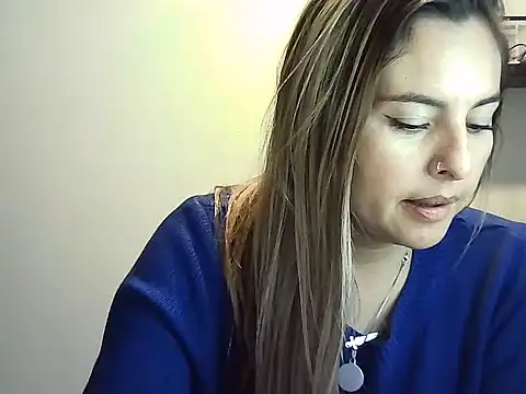 Valery__Rouse_ webcam
