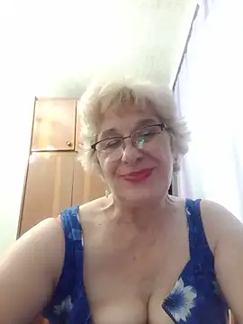 52MiaLove02 webcam