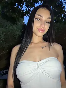 ilariea_girl webcam