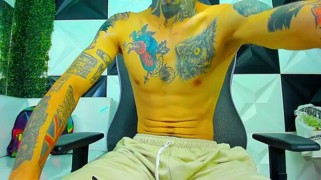 Boy_tatto77 webcam