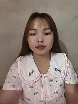 Mina_xYx webcam