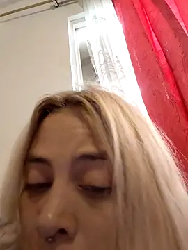 sofigirlgold webcam