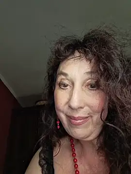 GypsyEsmeralda webcam