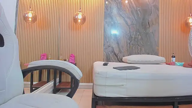 mary_spencer webcam