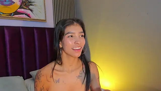 LauraAristizabal webcam