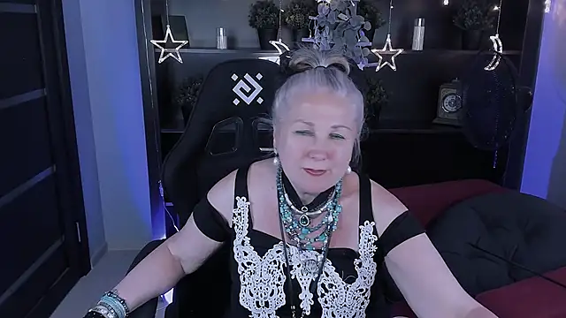 LilaMaharani webcam