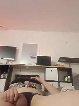 sissytrapdolly24 live cam