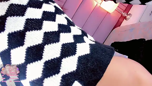 Camille_deluxe webcam