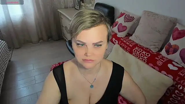MildMature webcam
