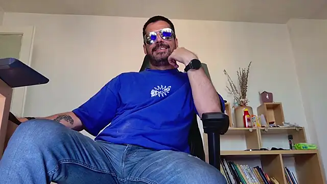 ChrisKox webcam