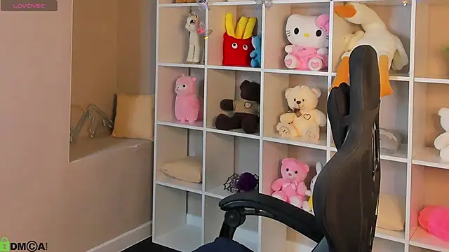 Virginia_Robinson webcam