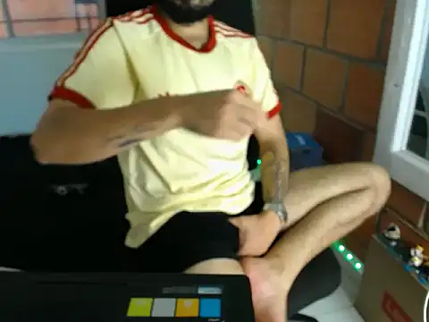 camilorestrepo77 webcam