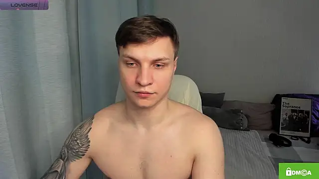 handsome_guy01 webcam