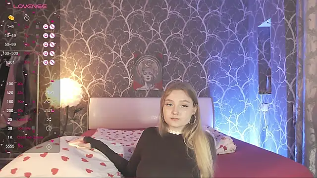 MiaMiaMeow webcam