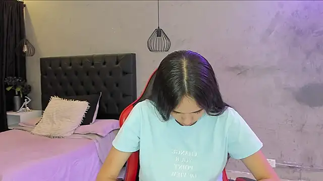 alice__susan webcam