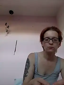 Hornybunny2025 webcam