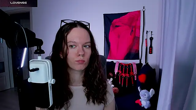 Vulgar_Tamer webcam