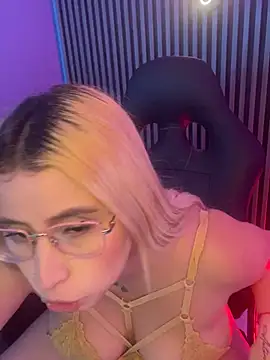 Aliss_Taylor1 webcam