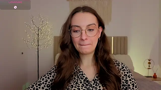 Real_cutie1 webcam
