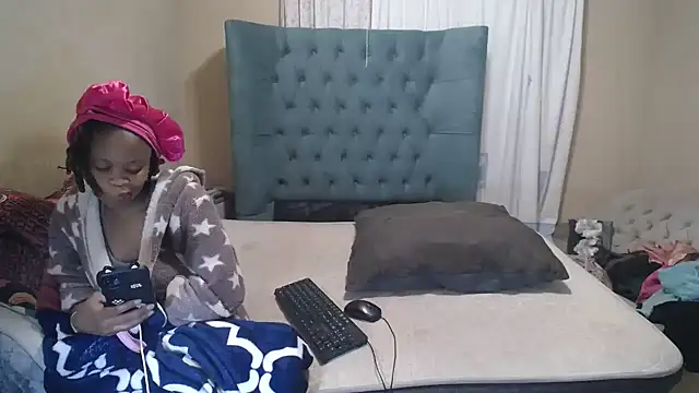 EssenceLovers webcam