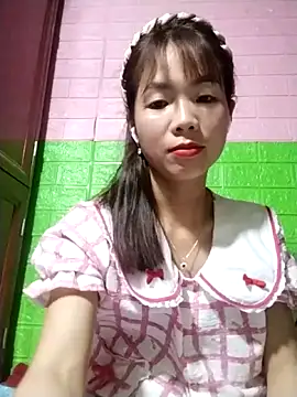 AmyLinee01 webcam
