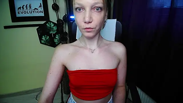EmillyPlay webcam