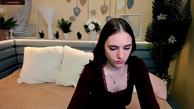 Maya_Winters live sex cam