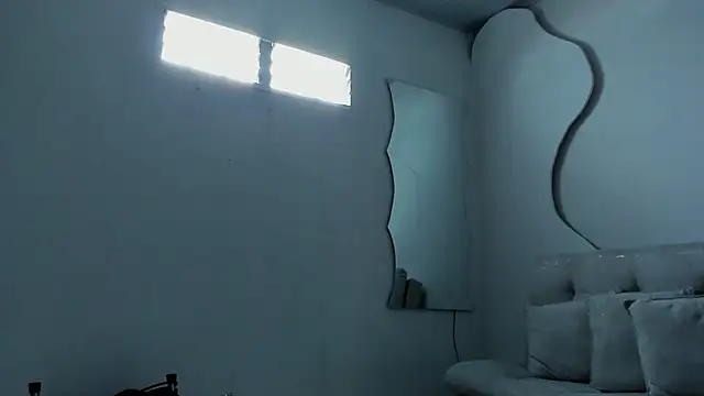 ArohomLester_ webcam