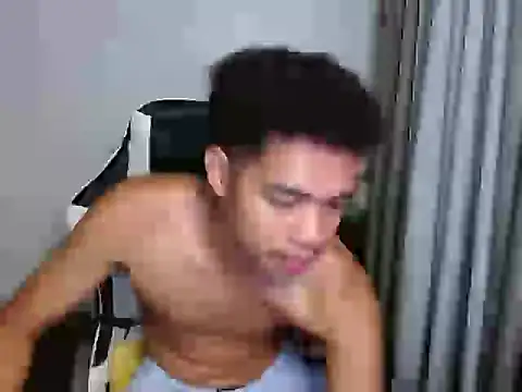 curlyasian_njxx (M twink) - public cum show